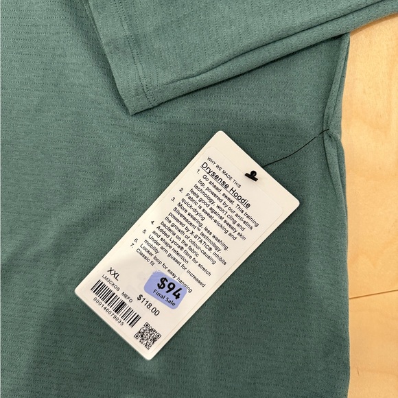 SOLD Men’s Lululemon Shirt - Picture 6 of 7